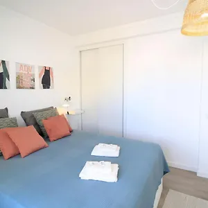 River View By Homing District de Faro