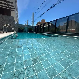 https://apartamento-em-70-metros-da-praia-com-piscina-aquecida.santa-catarina-brasil.com