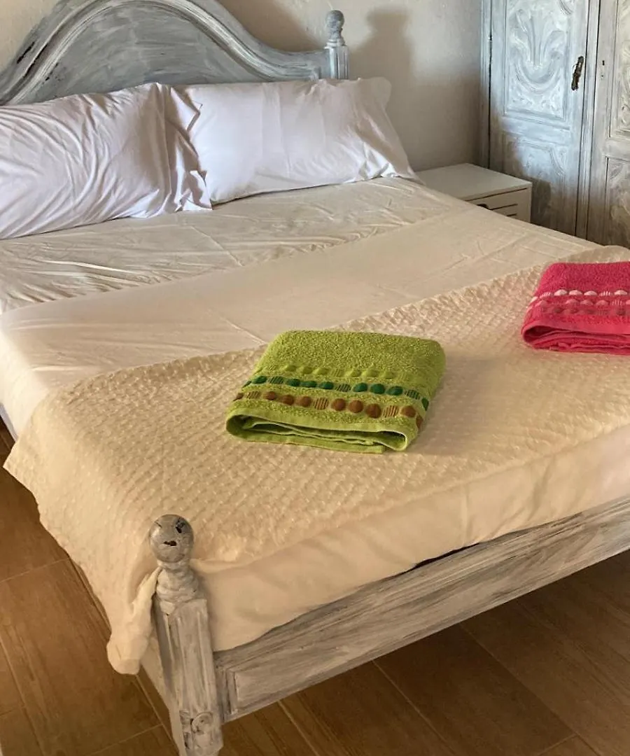 Yoga Farm Guest House Tavira 0*,  Portugal